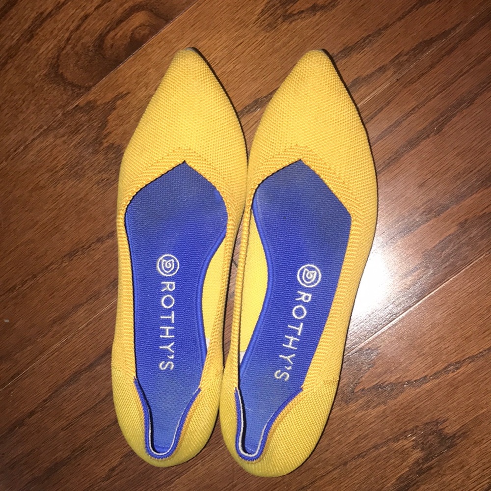 Marigold yellow Rothy’s in size 9.5